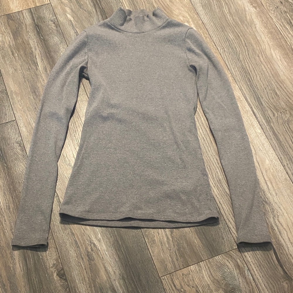 Abercrombie & Fitch Heather Gray Turtleneck